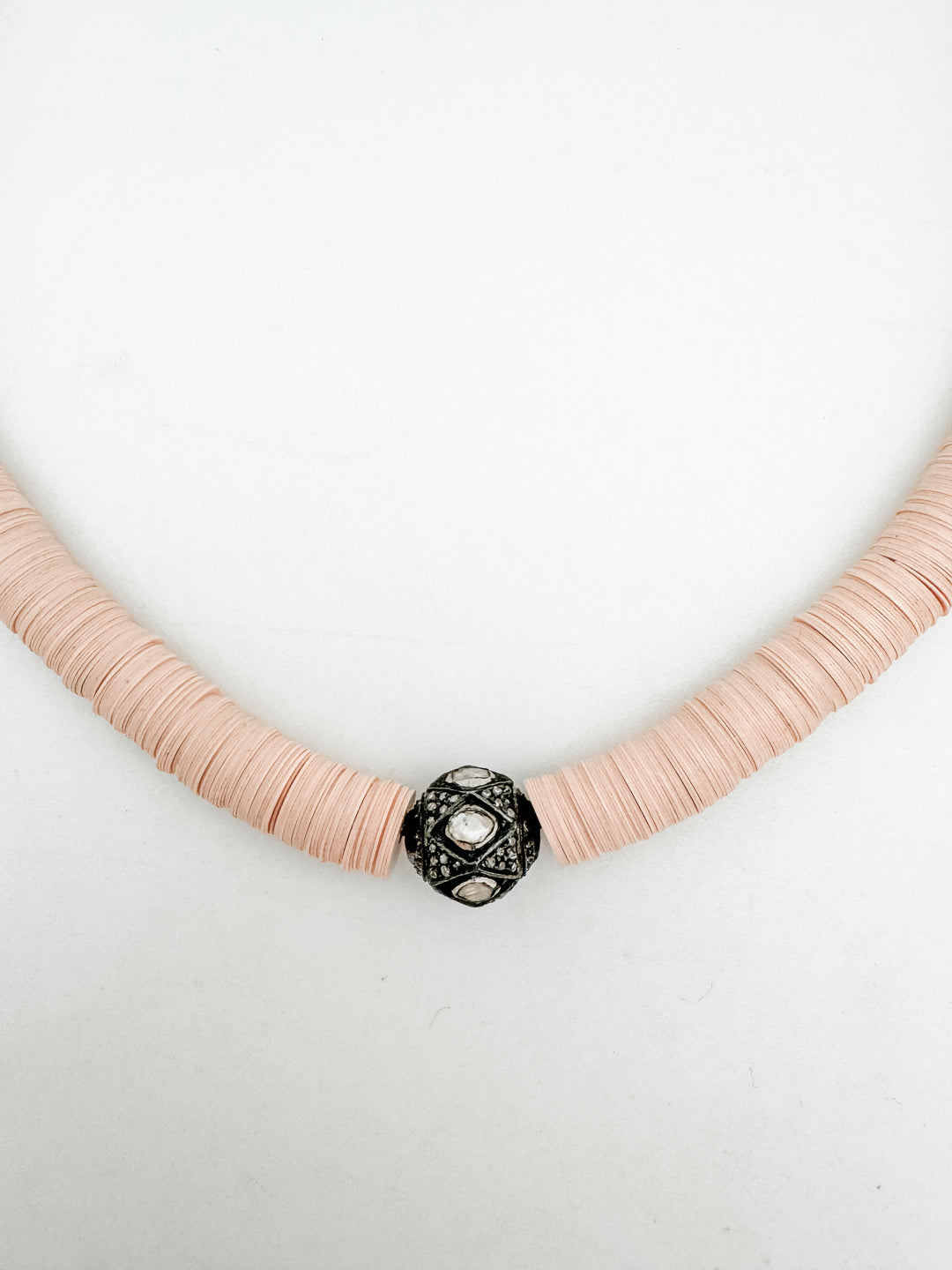 Rosecut Diamond Pink Vinyl Necklace